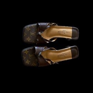 Vintage Louis Vuitton Low Heels